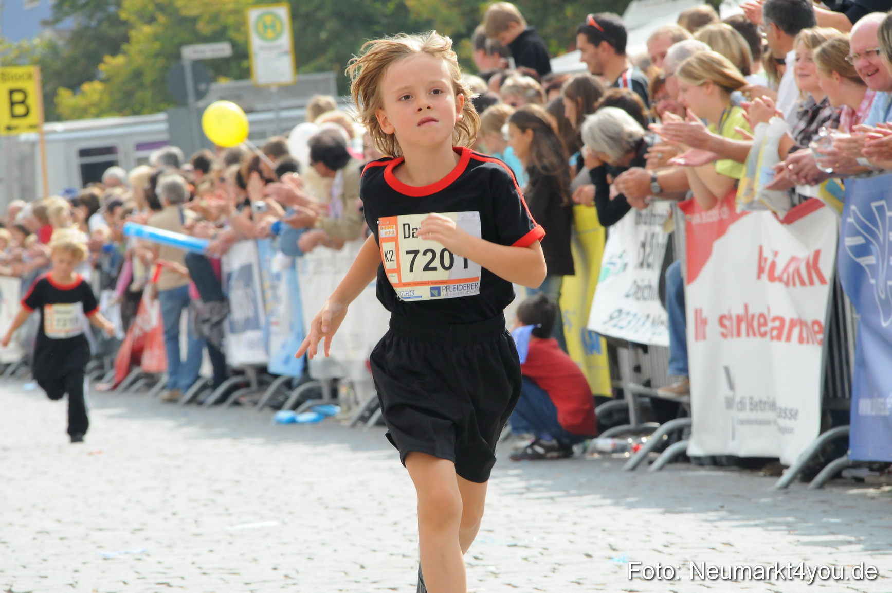 0029 Stadtlauf Neumarkt Bambinilaeufe 200909